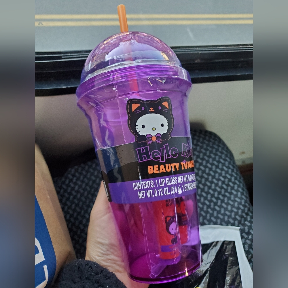 HK Tumbler